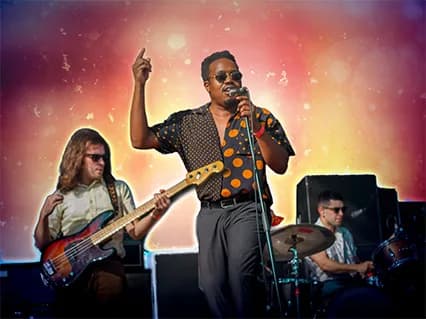 Durand Jones and The Indications