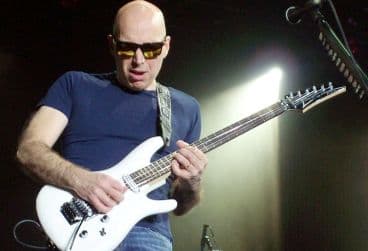 Joe Satriani